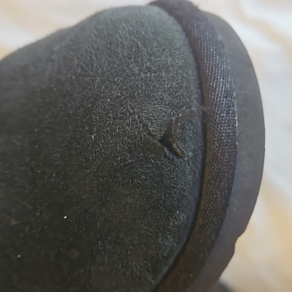 Black Classic Tall UGGS Size 7 - Picture 8 of 11